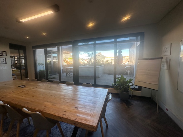 To Let commercial Property for Rent in Zonnebloem Western Cape